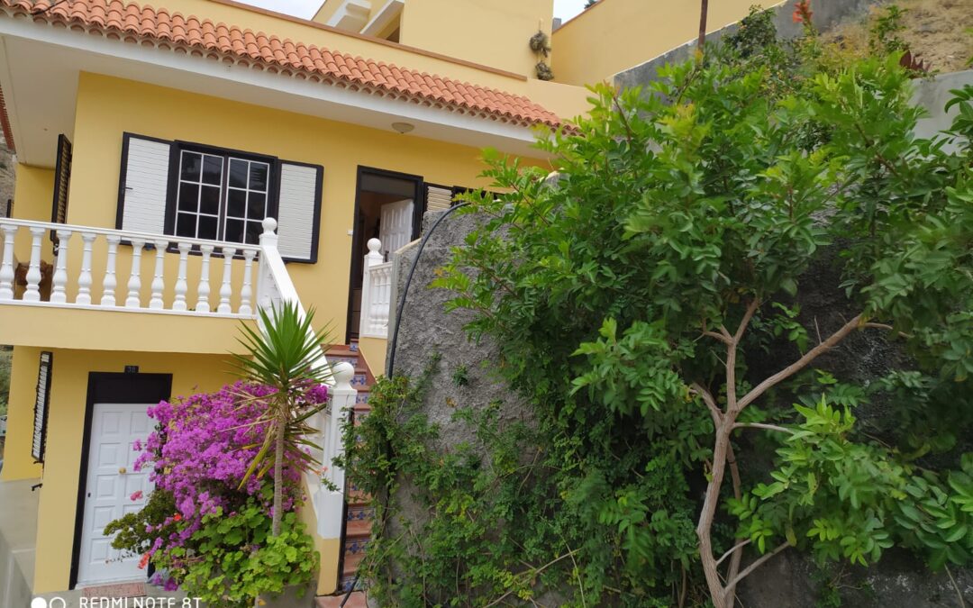 ISLA DE LA GOMERA (Canarias) – Chalet independiente y Apartamento anexo